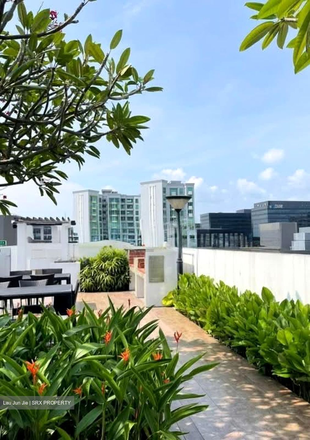 Paya Lebar Road (D14), Apartment #562259071